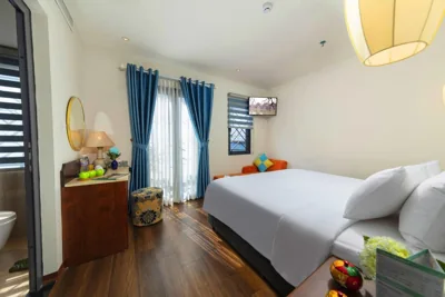 프리미어 더블룸 - 발코니 — Hanoi Calista Hotel & Spa